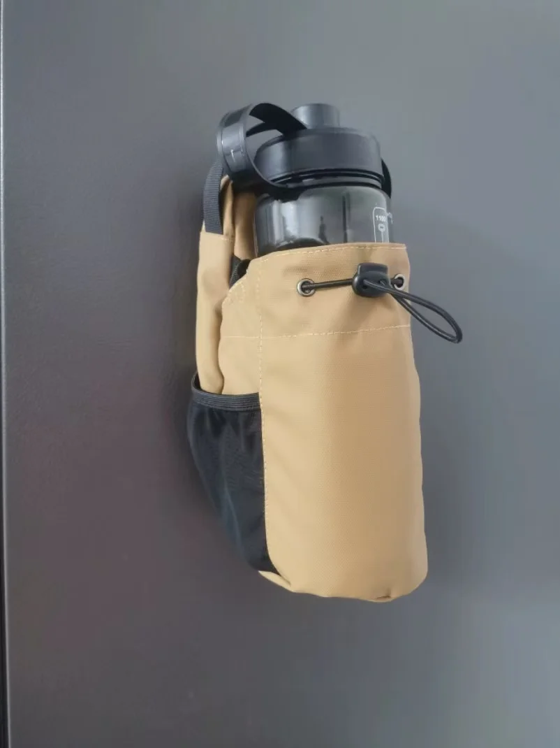 Stay Hydrated with Our Magnetic Bag Gym - A Strong Magnetic Water Bottle Holder Perfect for Outdoor Sports and Activities!