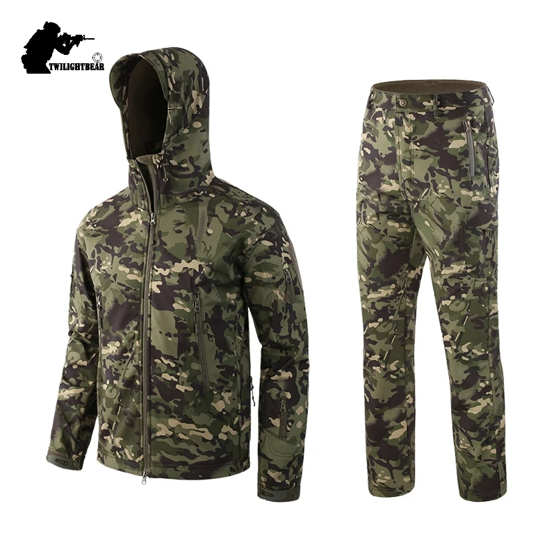 Outdoor Camoflage SoftShell Men\'s Suits 5XL Oversized Waterproof Fleece Clothes Set Men Clothing Camping Hunting Suit A2F051