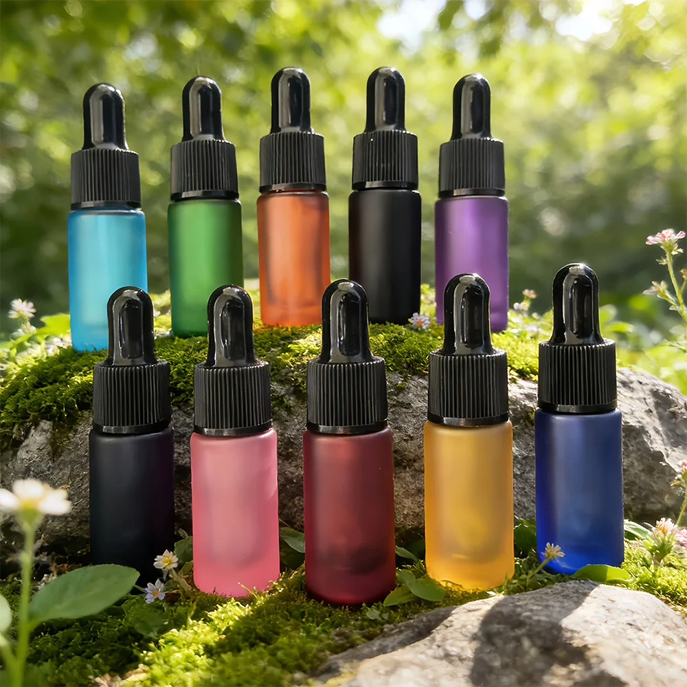 Glass Essential Oil Dispensing Bottles Dropper-Style, with Funnel, Plastic Dropper Set, Colored Glass Dispensing Bottles, Reusable, Frosted Texture, Premium Colors, Suitable for Essential Oils, Lotions, Etc., Travel Essential, Includes Funnel and Graduated Plastic Dropper, Beautiful Frosted Glass Dispensing Bottles.