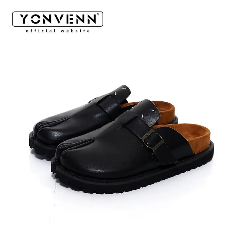 New Tabi shoes men's and women's leather slippers breathable split toe shoes thick soled Boken shoes with a sense of luxury