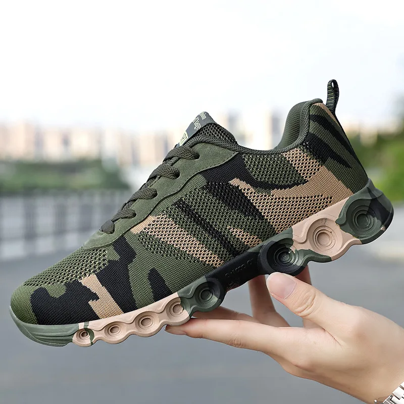 Unisex Camouflage Outdoor Climbing Shoes Training Running Shoes Leisure Breathable Flat Heel round Toe Net Surface PVC Outsole