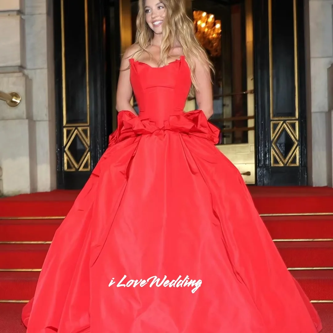 Abiti da sera senza maniche a trapezio con scollo a V rosso Abiti da sera senza schienale ف -.ات Abiti da sera lunghi fino al pavimento pieghettati personalizzati