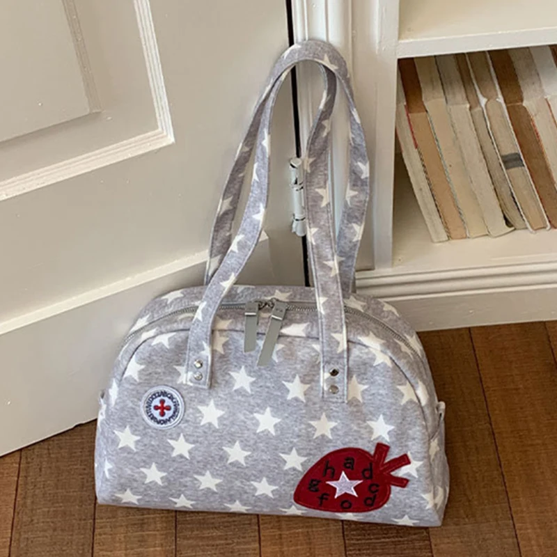 

Kawaii Star Print Bowling Tote Bag With Strawberry Patch Large Capacity Soft Canvas Shoulder Bag Y2k Style School Underarm Bag