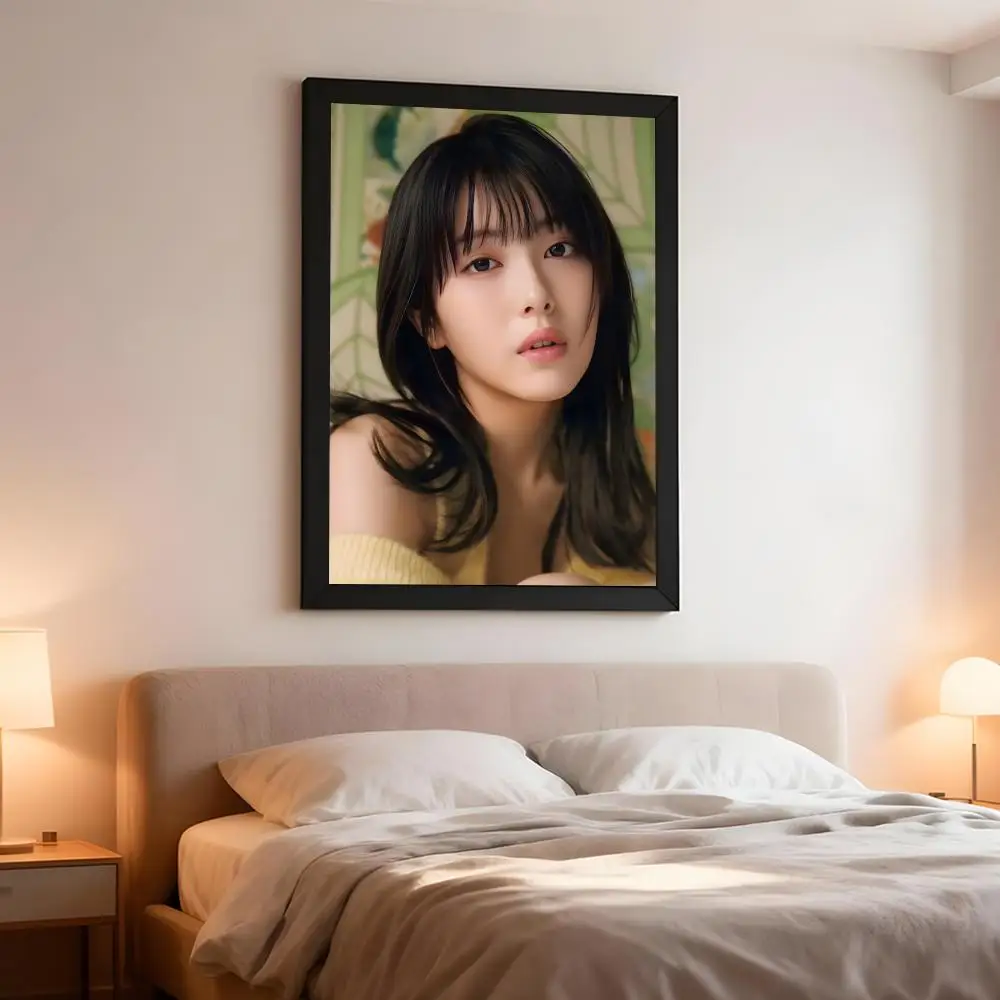 Actress Hamabe Minami Poster Artistic Peel-Off Wall Decor, Indoor Outdoor Home Ornament for Collectors
