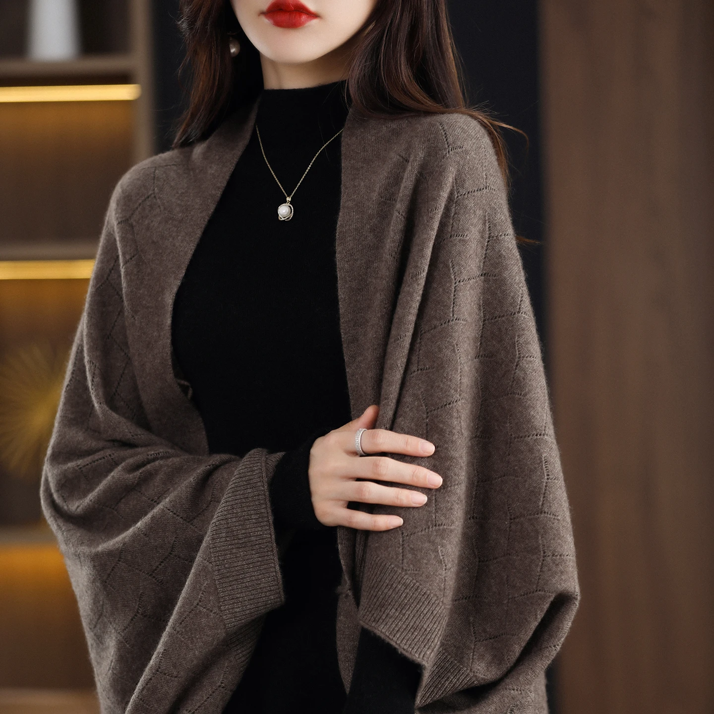 

Роскошный женский 100% кашемировый осенне-зимний высококачественный кардиган с шалью, простая атмосферная мягкая вязаная шаль в стиле Grace