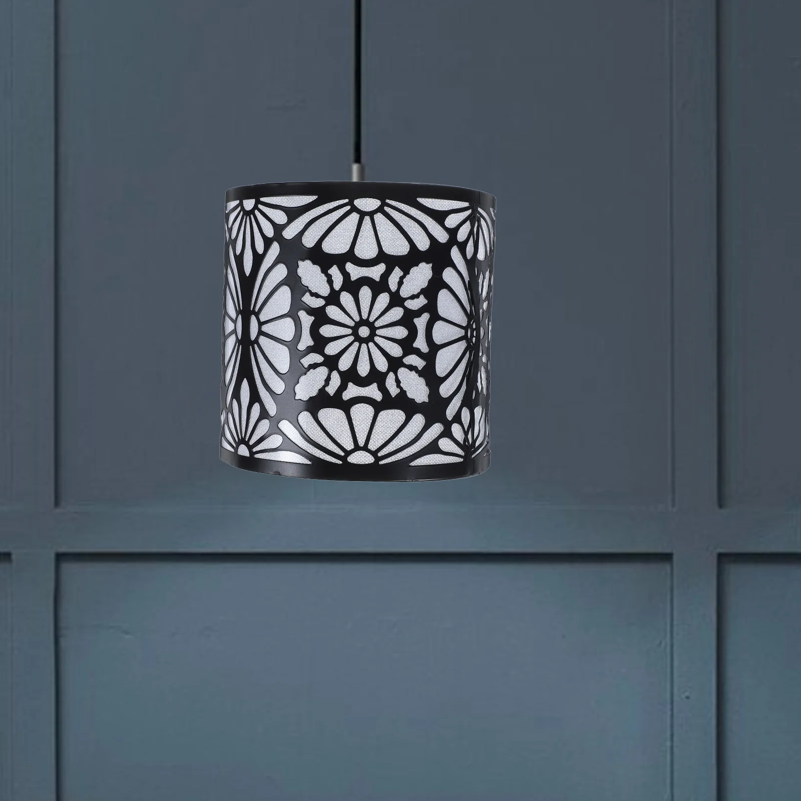 

Delicate Metal Lamp Shade Cover with Hollow Design Industrial Style Pendant Light Shades Only for Home Corridor Fashion Store