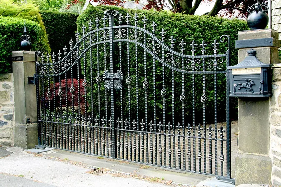 النمط الأوروبي حديقة واحدة أو مزدوجة فيلا باب متأرجح بوابة الممر الحديثة الحديد المطاوع للمنزل المصنع مباشرة #5