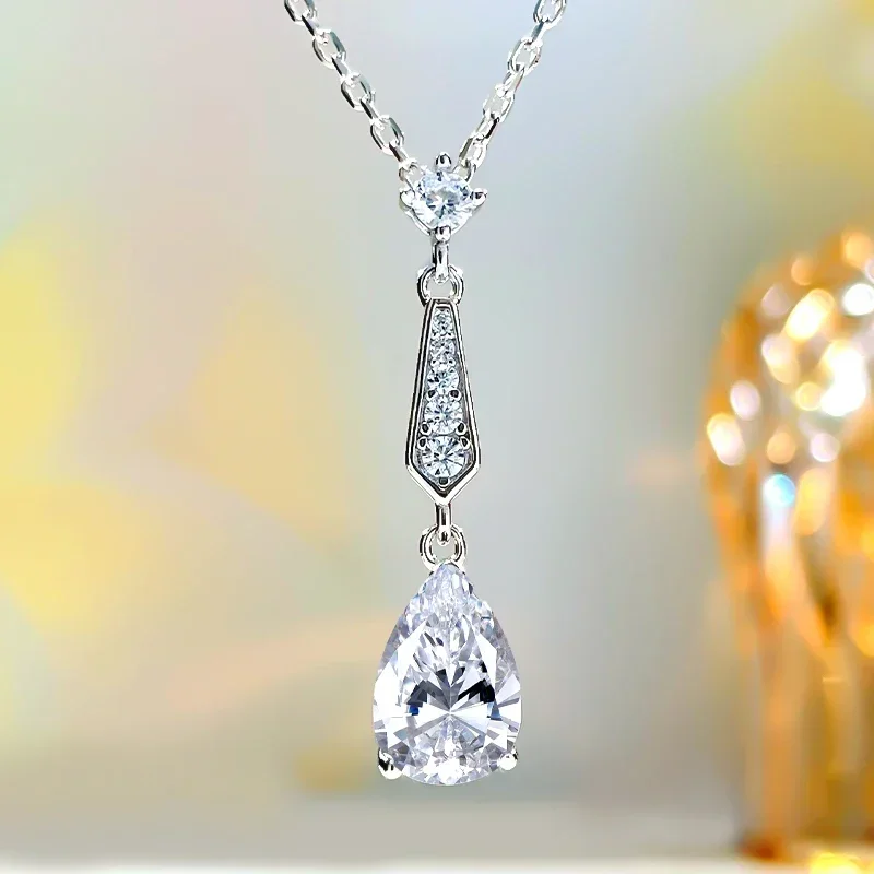 

Fashion, Light Luxury, Simple Necklace, Versatile Design 925 Silver Pendant High Carbon Diamond Wedding Jewelry