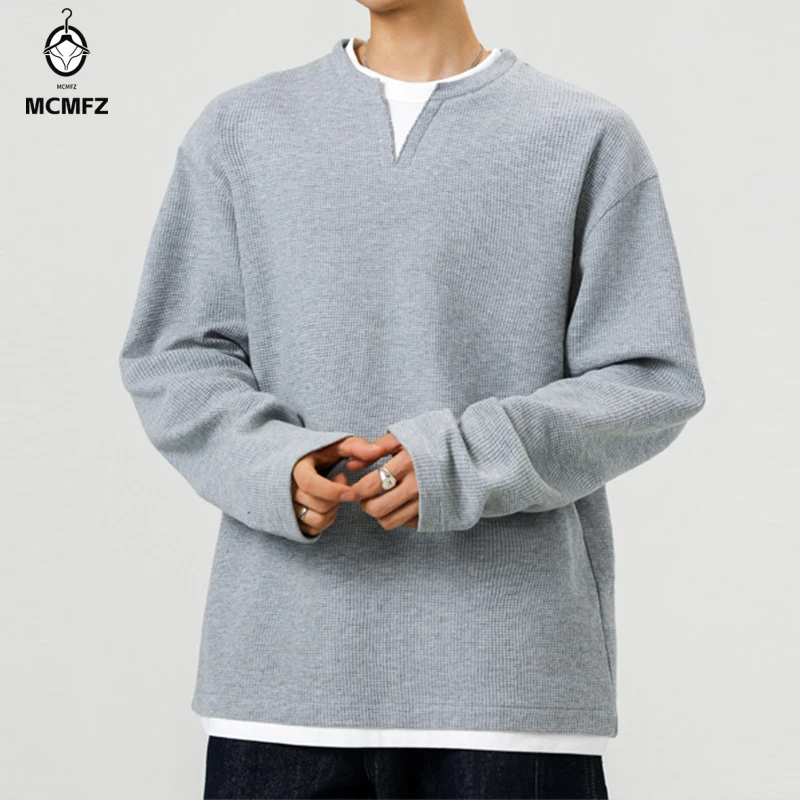 Minimal Waffle Knit Pullover For Males Long Sleeve Notch Collar Fake Two Piece Hem Autumn Street Fashion Outfit