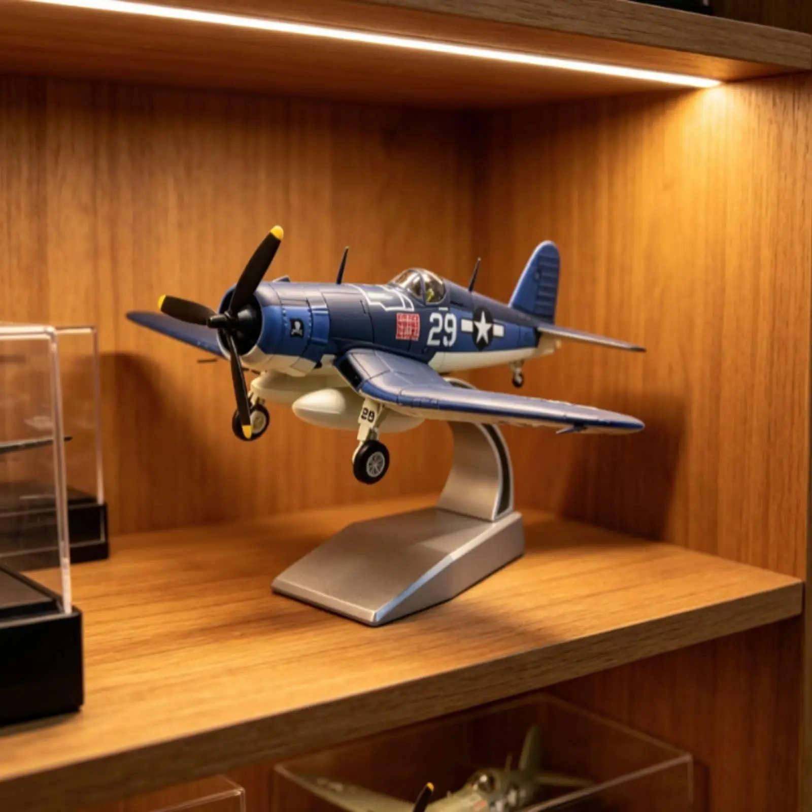 corsair-display-model-1-72-scale-naval-fighter-corsair-model-airplane-for