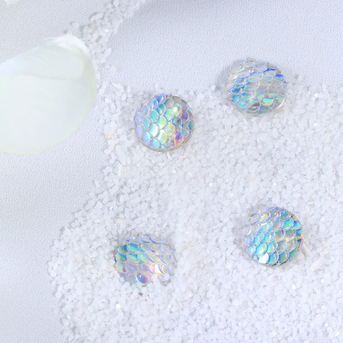 

50 Pcs Scrapbook Fish Scale Accessories Decoration Polymer Clay Diamond Beads Crystal