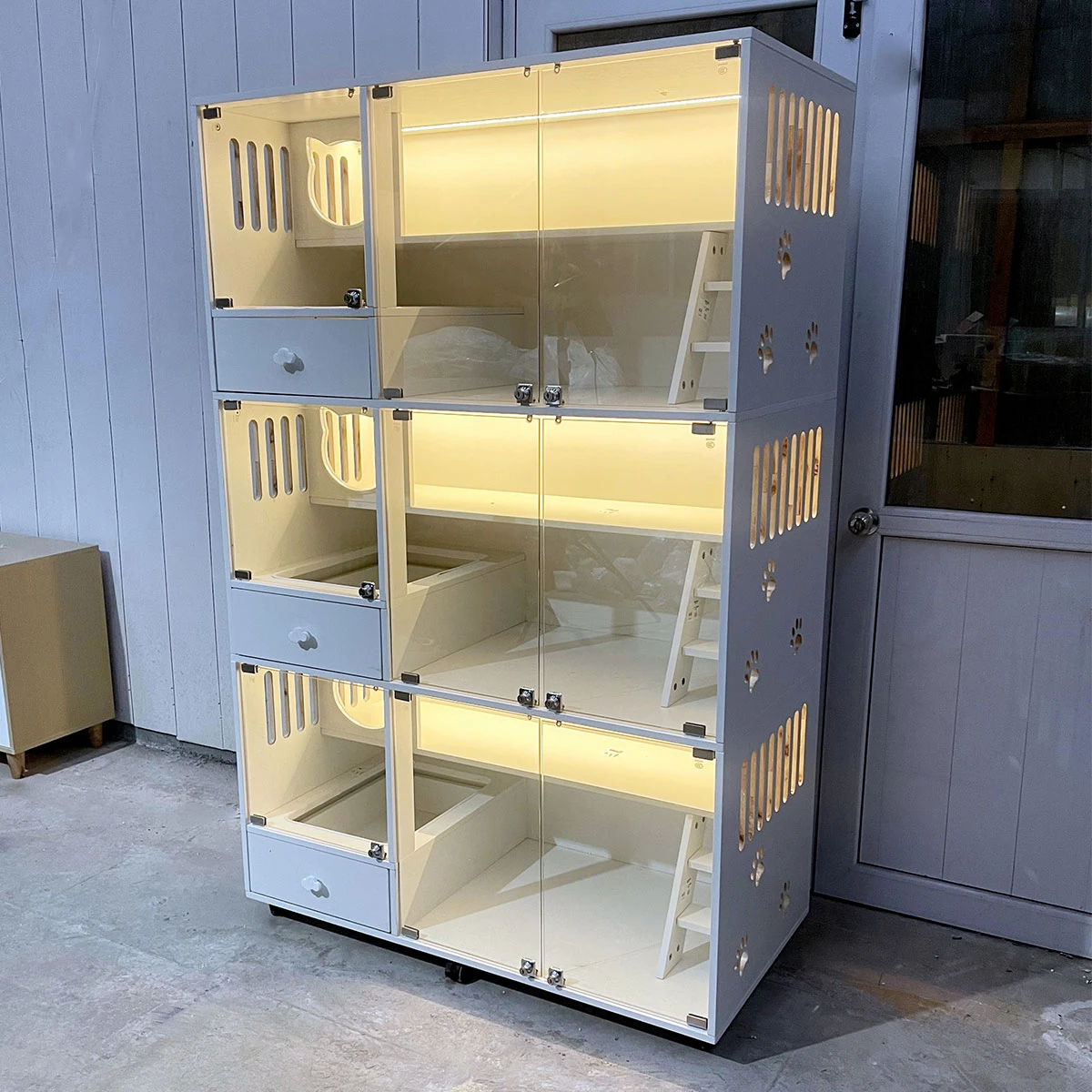 

Cat villa solid cage pet store glass breeding cabinet display cabinet foster care cabinet cat house custom manufacturer