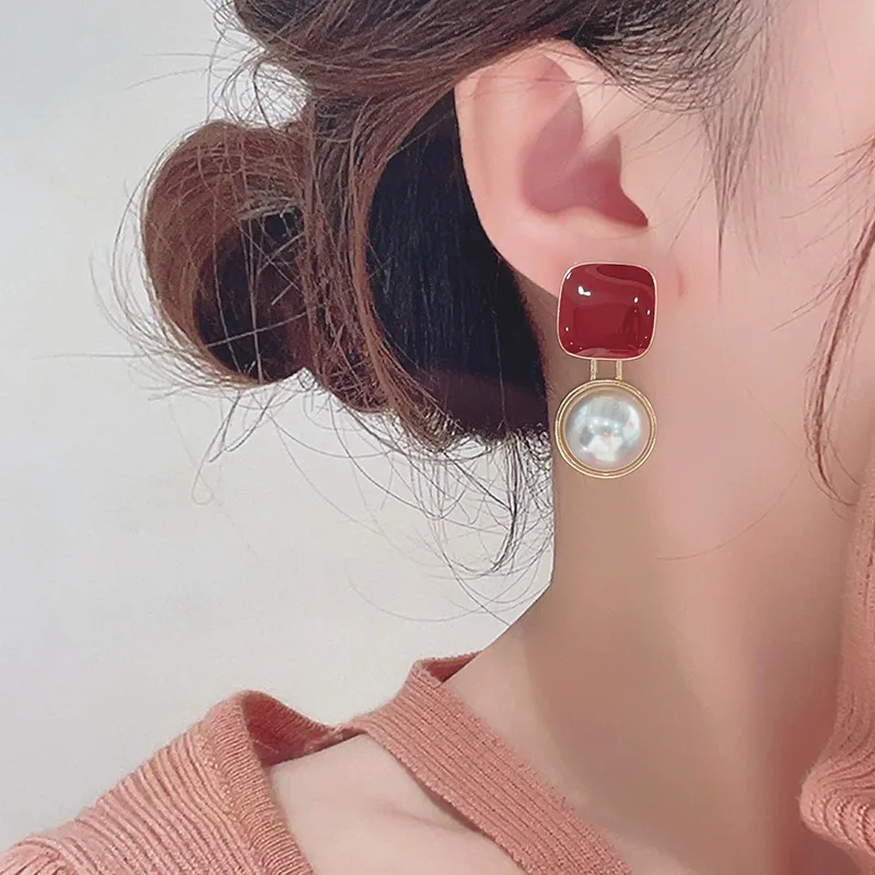 دوزات من الأنماط من الفضة الإسترلينية عيار 925 أقراط أنيقة من الفولاذ المقاوم للصدأ، أقراط نسائية من الزركون الشرير، تقليد