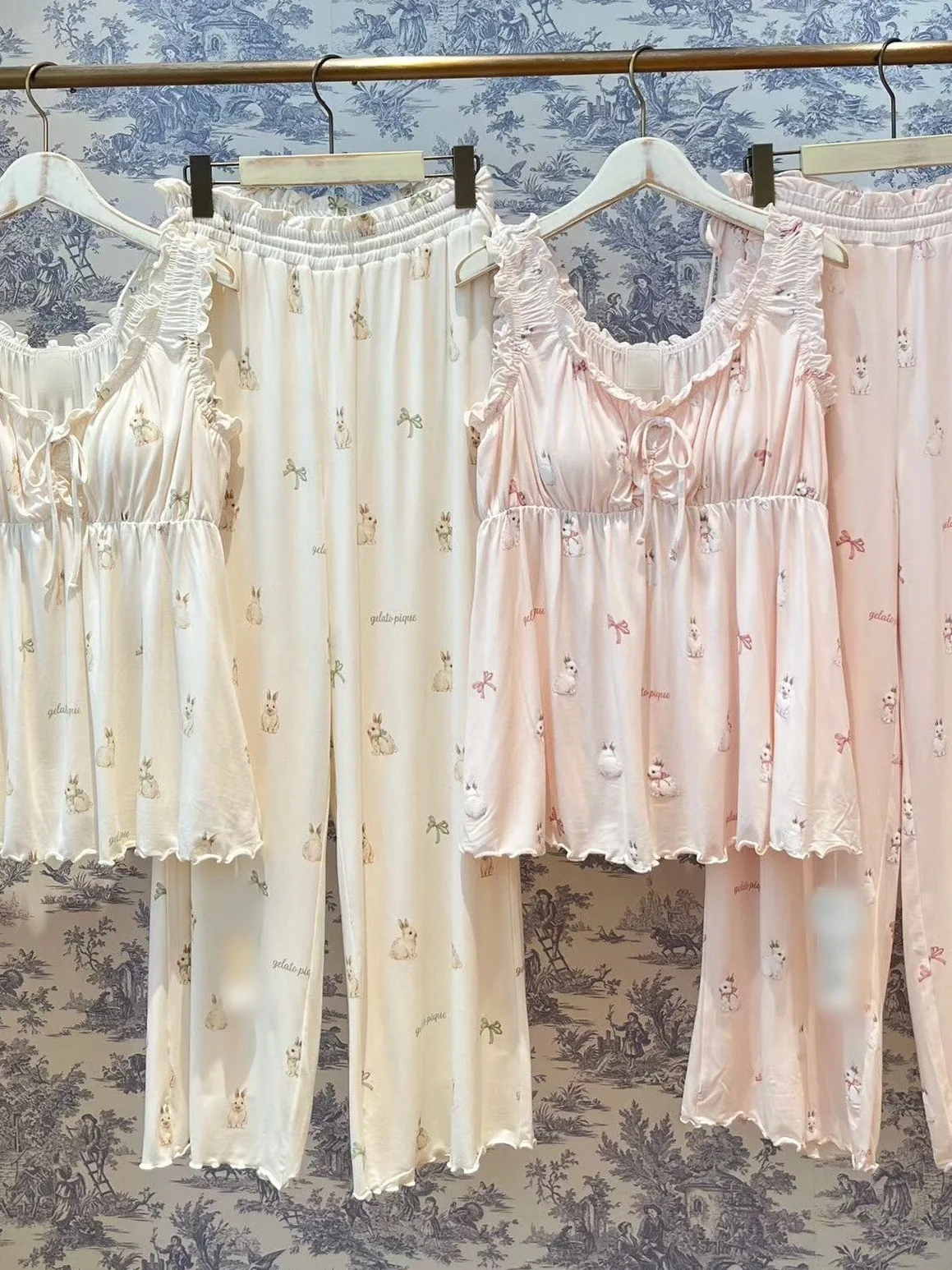 cute-rabbit-soft-cotton-ice-cream-print-home-clothes-set-vest-pants-sleepwear-comfortable-lightweight-summer-outfit