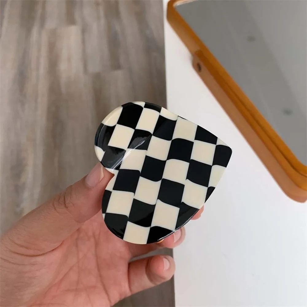 

Elegant Heart Shark Clip Acrylic Korean Style Acetic Acid Hair Claw Contrast Color Hairgrips Plaid Hair Claw Gifts