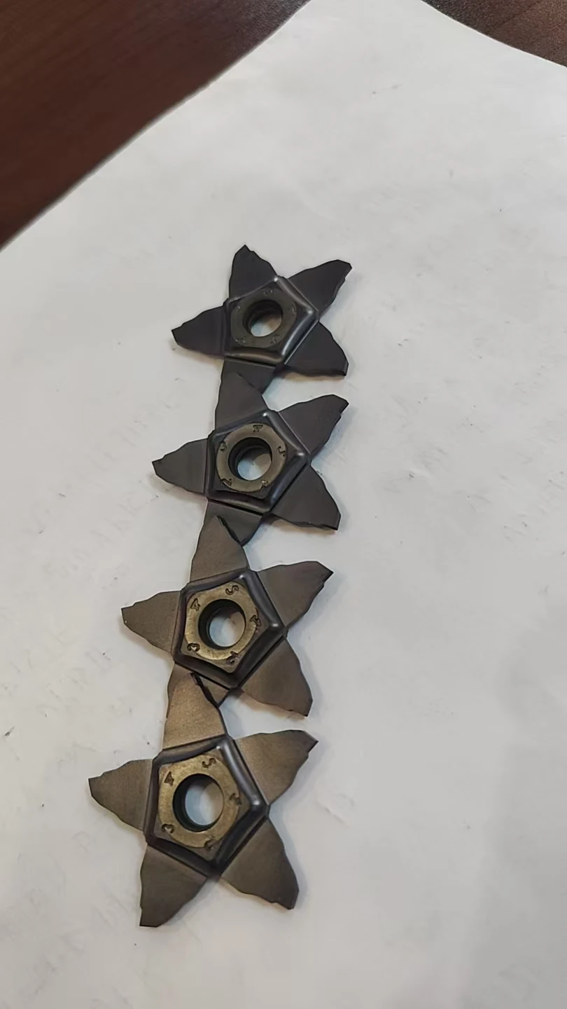 PENTA24N100J004 IC908  CNC BLADE PENTA24N100J006 IC1008