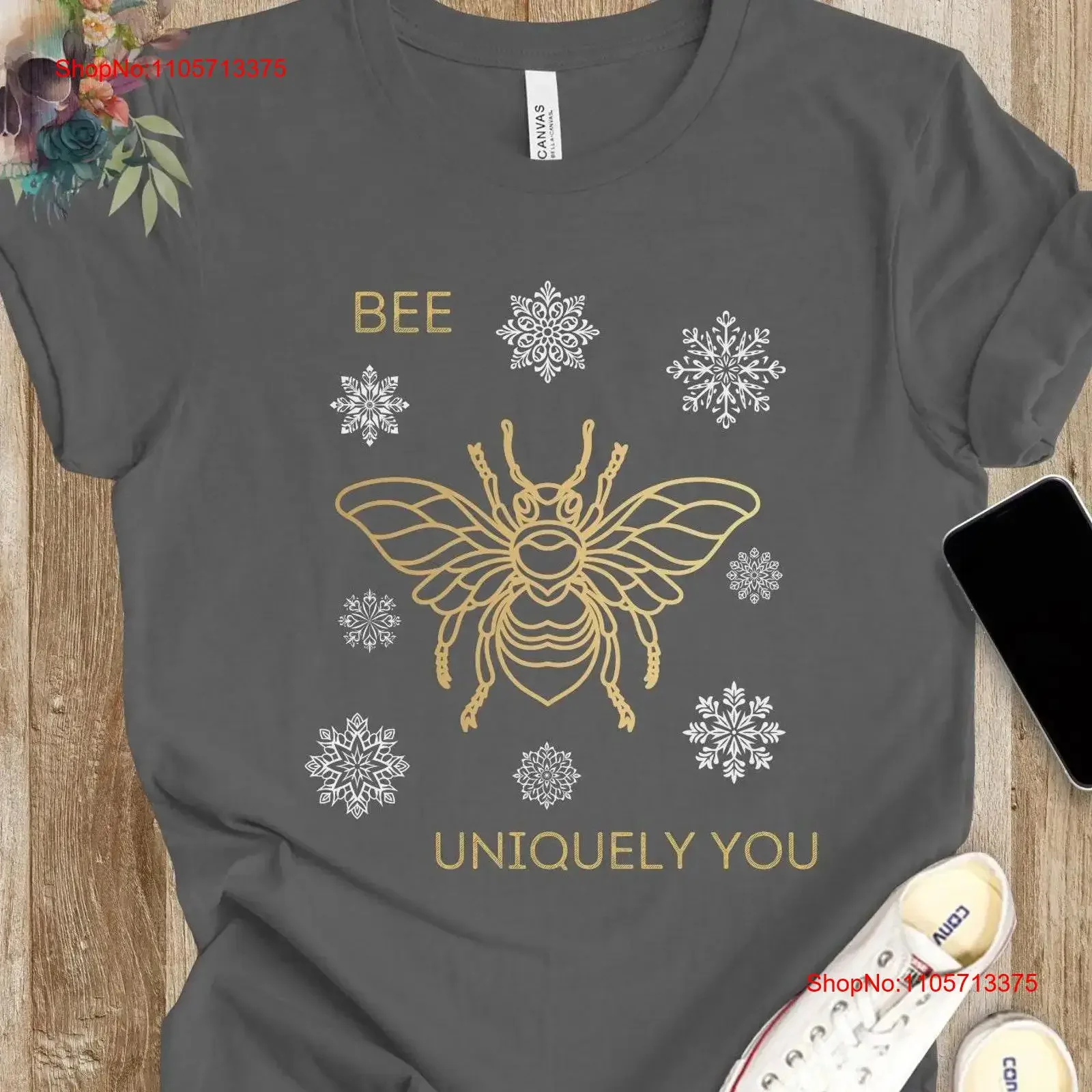 Bee Uniquely You Snowflake Golden Botanical Holiday T Shirt Nature Lover Winter Bumblebee Christmas Snow Xmas vintage Washed