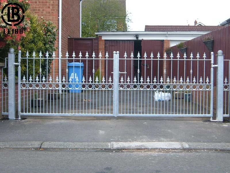 Puerta doble de hierro forjado galvanizado, puerta de entrada de Metal de lujo, nuevo estilo