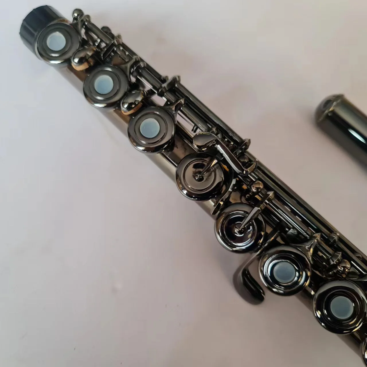 New Popular Black Nickel Plated Flute Instrument Stylish and Versatile Musical Tool