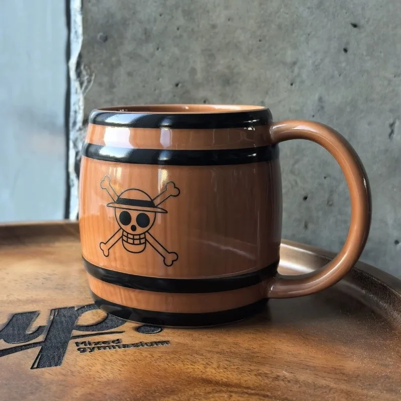 

One Piece Luffy Animation Creative Kawaii Peripheral Straw Hat Wooden Bucket Ceramic Mug Cute Cartoon Coffee Cup Gift Wholesale