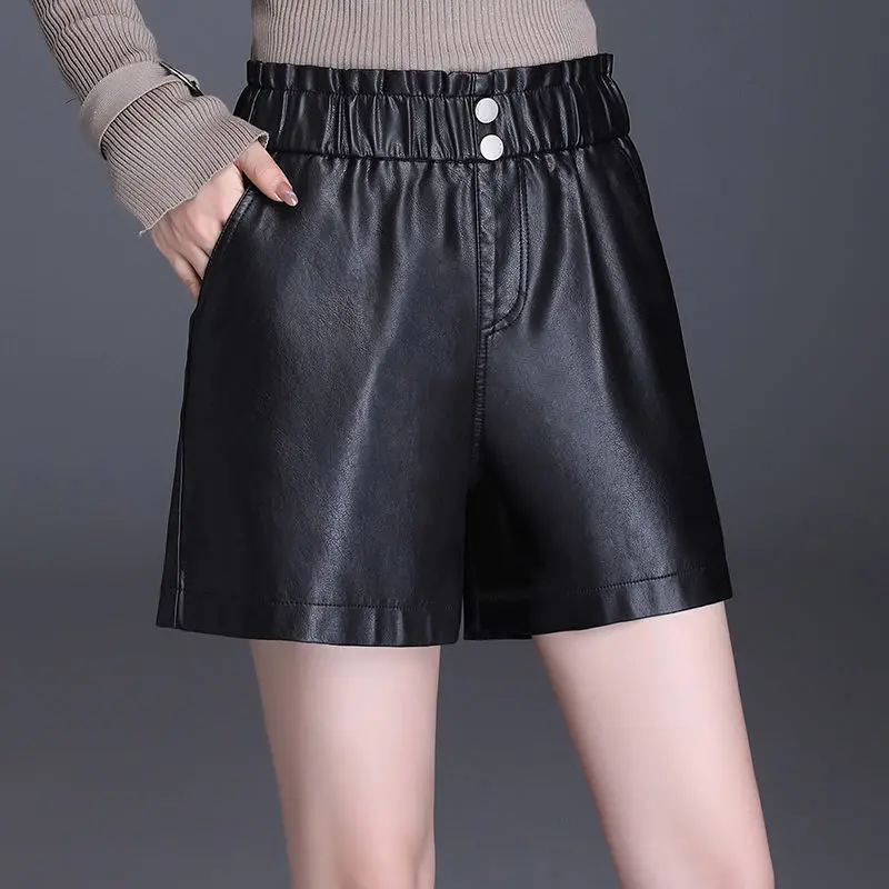 Nuovi pantaloncini dimagranti in pelle PU a vita alta per donna Autunno e inverno Pantaloni in pelle di grandi dimensioni A-line Gambe larghe larghe larghe coreane