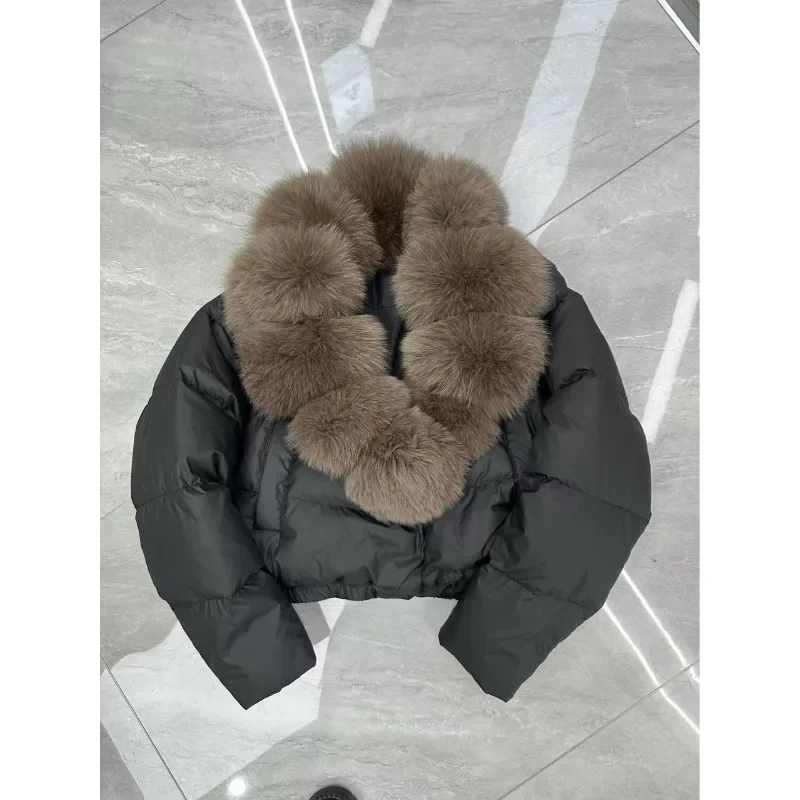 Winter New Women's Short Fashion Warm Feather Cotton Jacket Women's Western Style Fox proof Hair Collar Coat