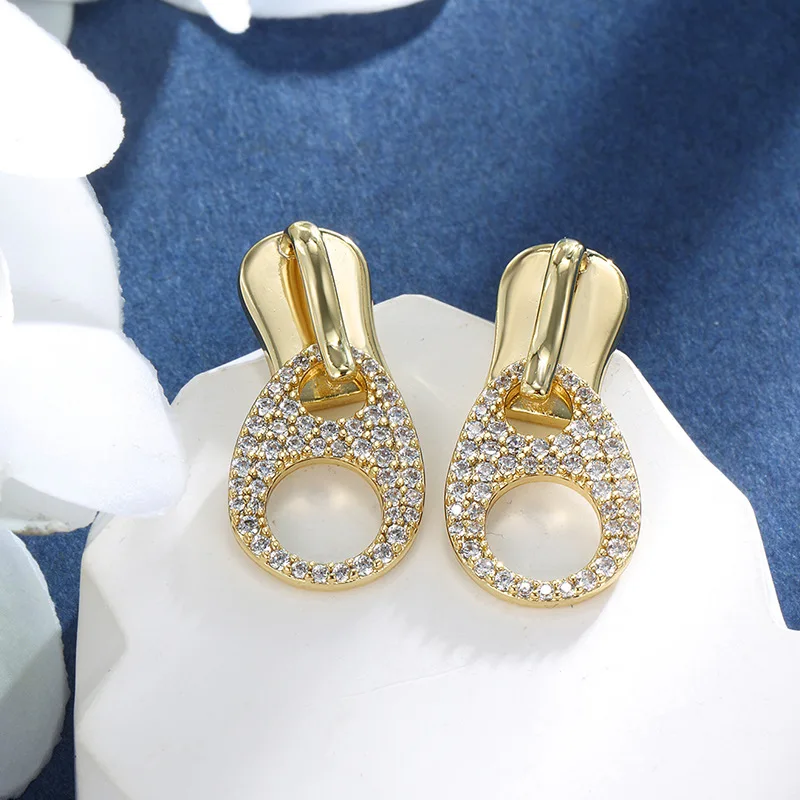 2025 New Japanese Korean Fashion Zirconia Zipper Women Earrings Suitable As Wedding Party Birthday Jewelry Gift