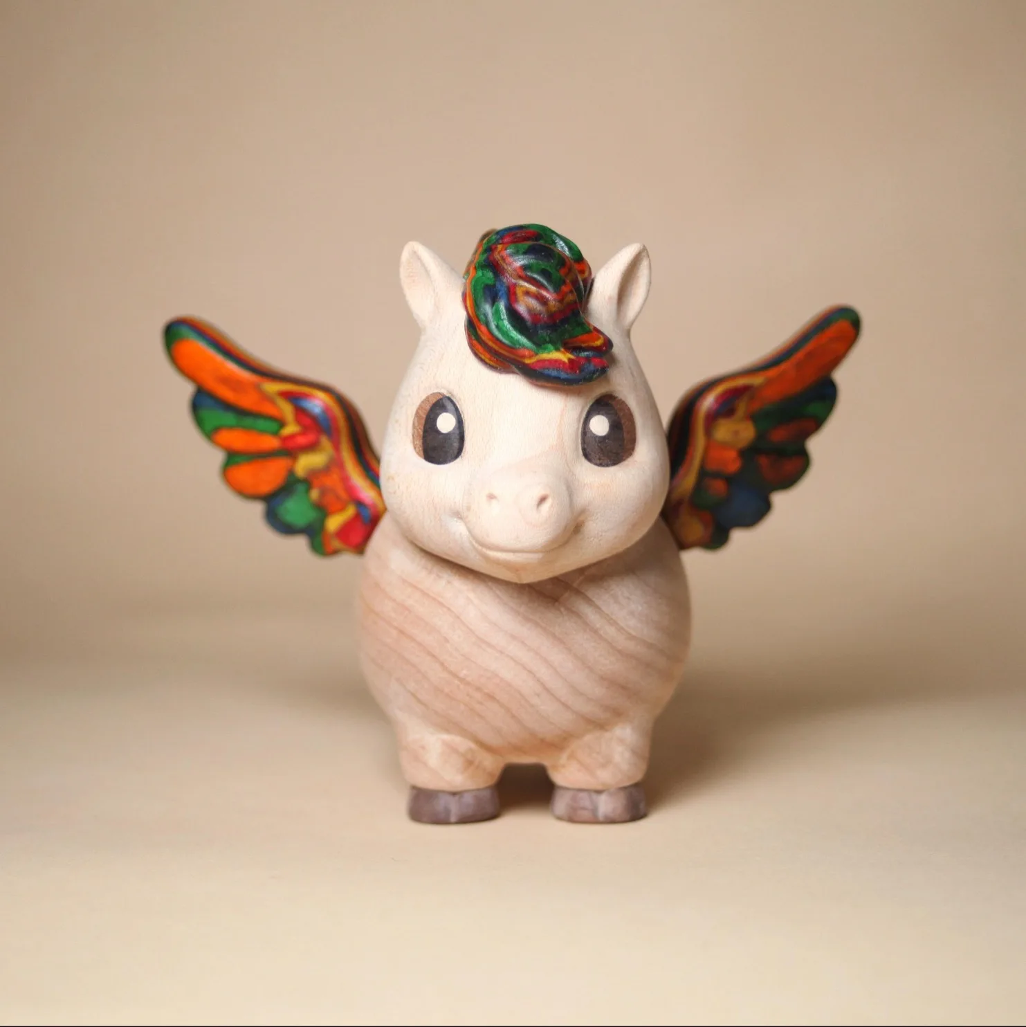 Rainbow Pegasus Figurine Solid Wood Spliced Craft Ornament Bring Fortune Desktop Car Interior Entrance Home Decor Gift