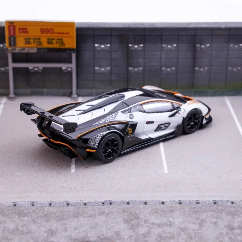 Игрушки HH 1/64 LAMBORGHINI ESSENZA SCV12, супер автомобиль COLLEETON, ограниченная серия, игрушечный автомобиль из сплава, литая металлическая модель, подарки