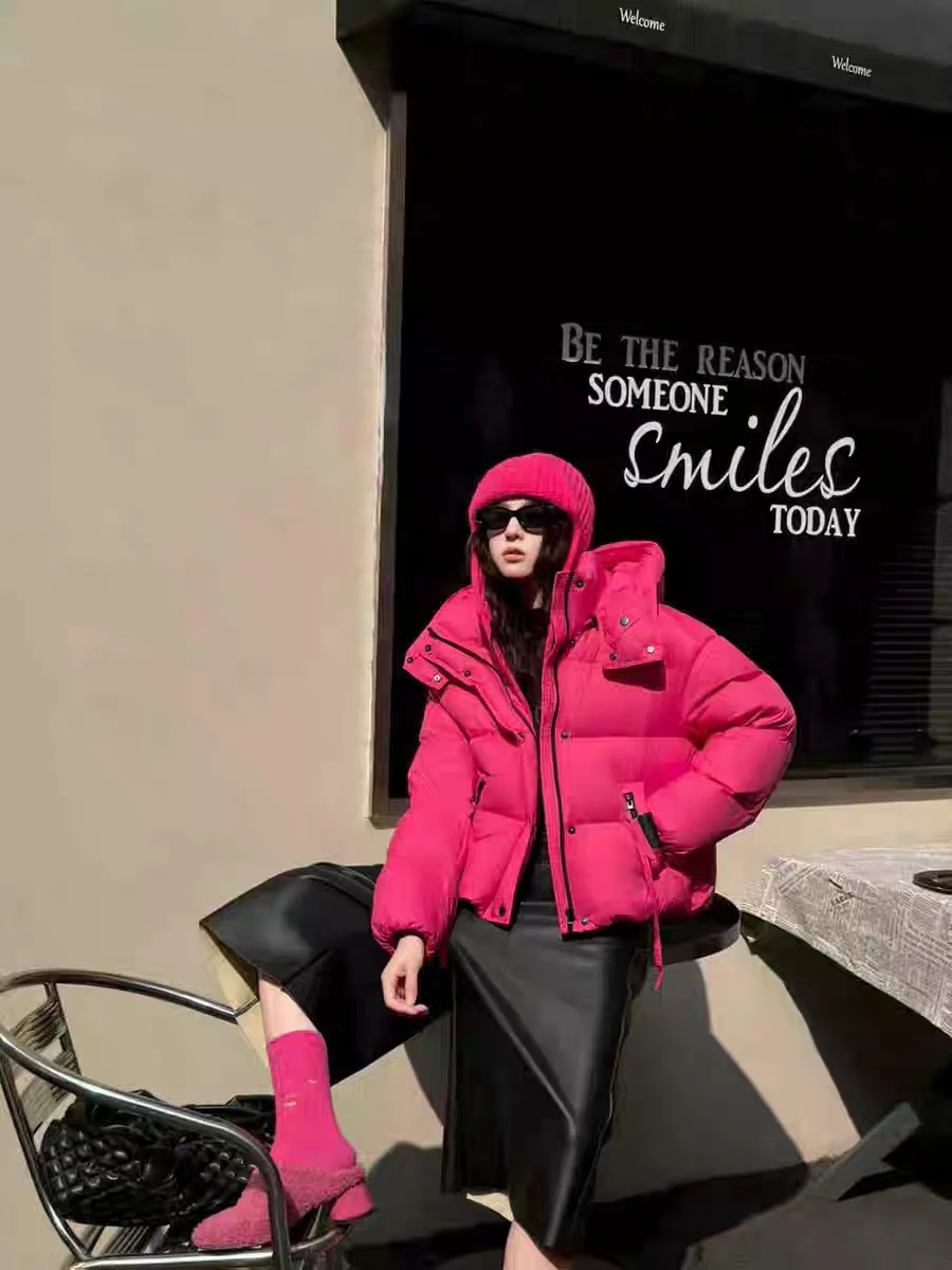 

Winter Short Hooded Down Jacket Women 90% White Duck Down Solid Waterproof Jackets Female Thick Warm Quilted Parka Outwears