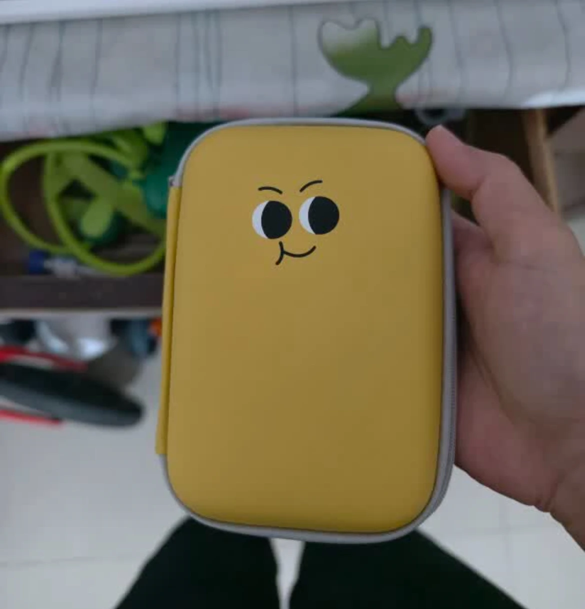 Roche blood glucose meter storage bag, light sugar and easy to carry cute smiling face small yellow bag