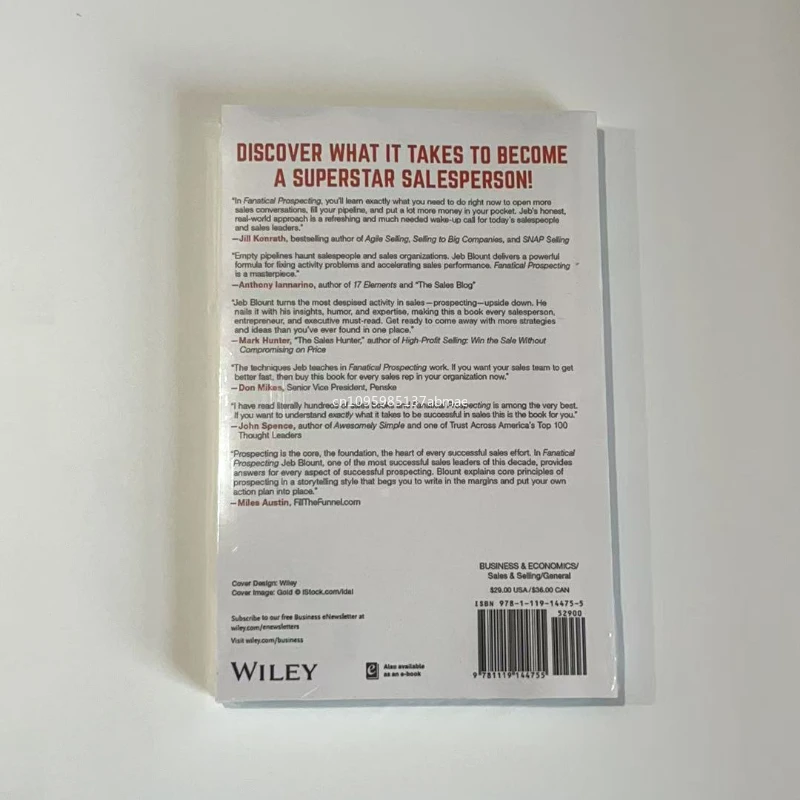 Fanatical Prospecting: The Ultimate Guide to Opening Sales Conversations and Filling the Pipeline by Leveraging