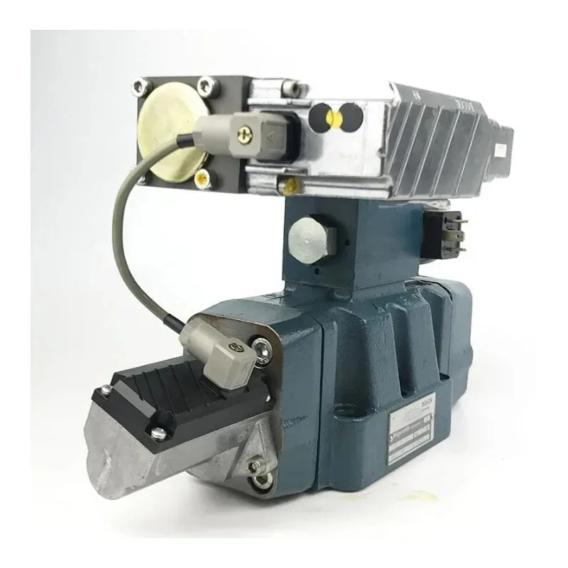 

Hydraulic Solenoid Valve 0811 404 253 Servo Valve 0811 402 165 0811 402 070 - Industrial Fluid Control Valve