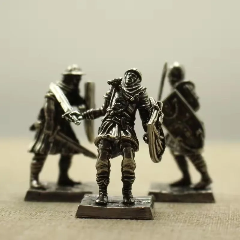 

Mediaeval Legion Knight Soliders Model Toy Figurines Miniatures Pure Copper Men Gifts Desktop Ornament Decoration Crafts Metal