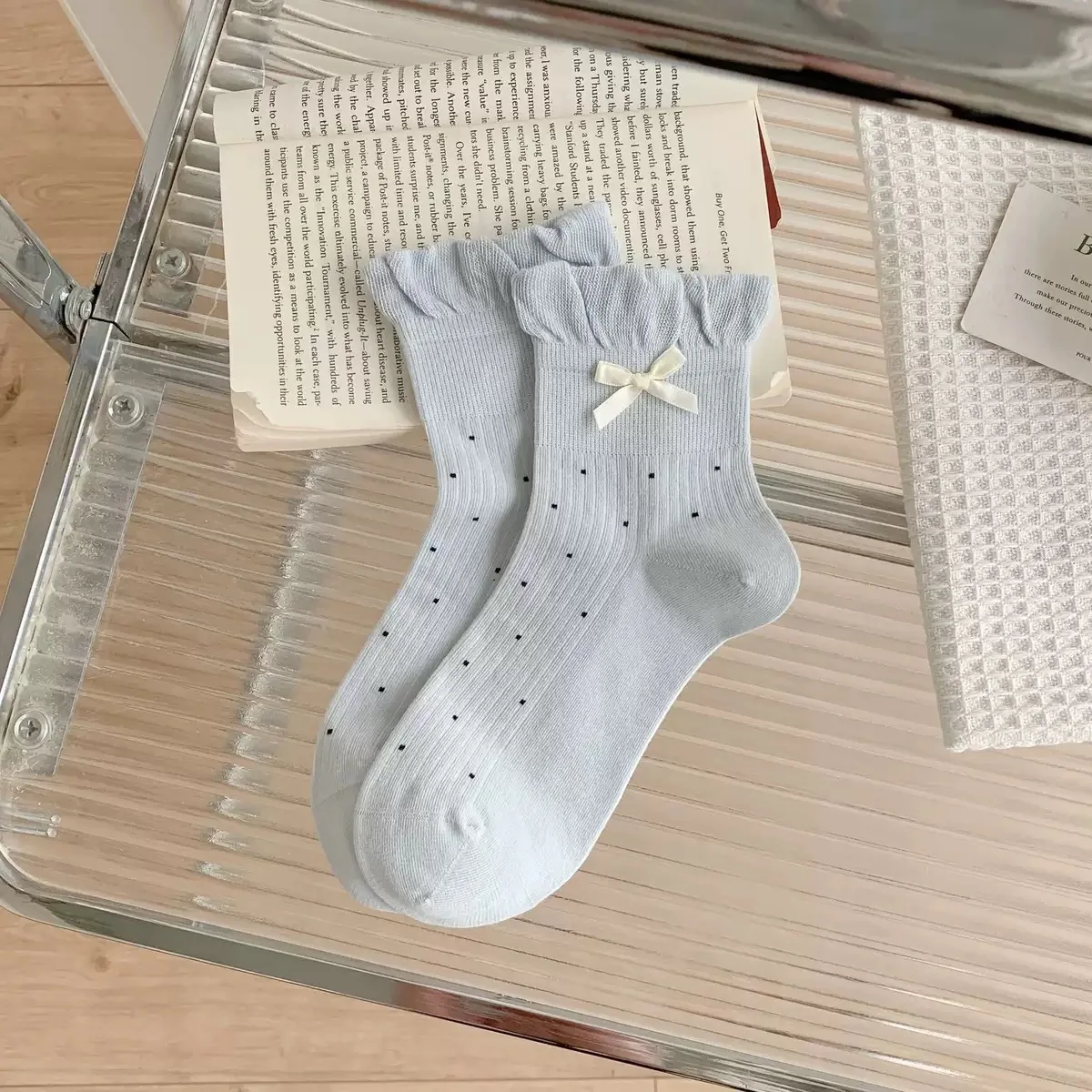 

Girly Polka Dot Korean Style Leather Shoes And Socks With Puffy Cuffs,Jk Retro Student Mid-calf Socks