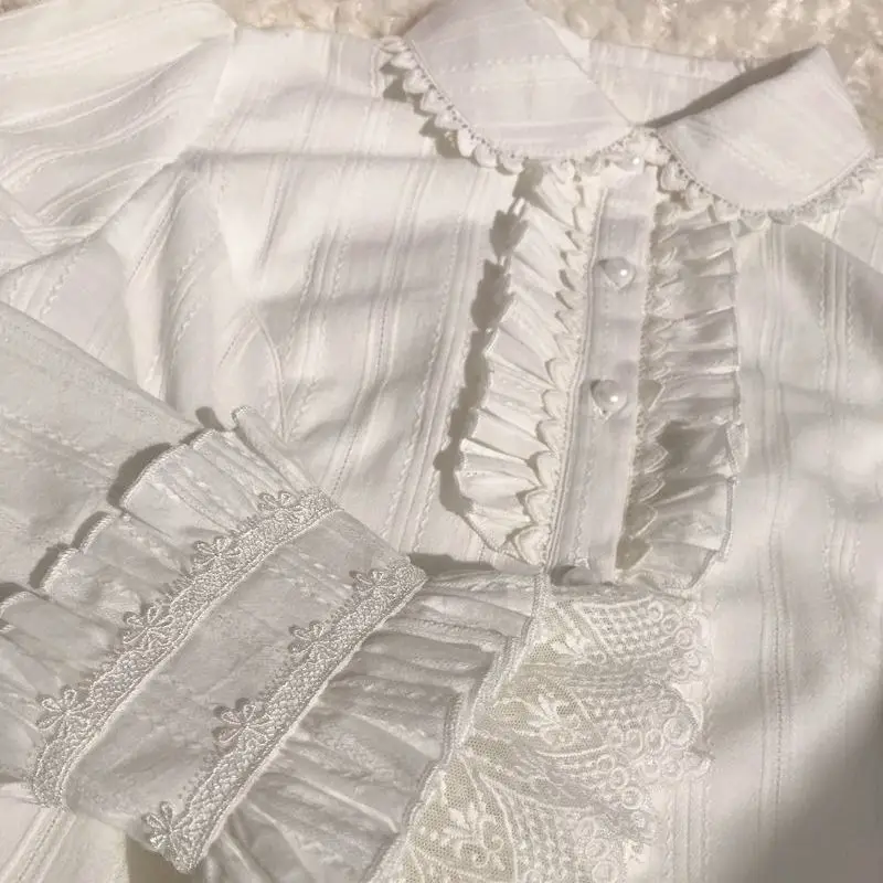 ญี่ปุ่น Preppy เสื้อสีขาวผู้หญิง Vintage Elegant Lace Ruffles เสื้อหวาน Lolita แขนยาว Slim Crop Tops ใหม่