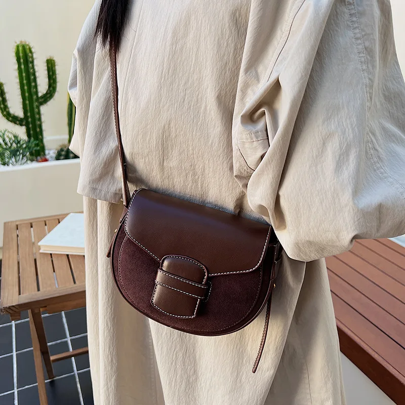 

High-end Niche Patchwork Autumn and Winter New Fashion Saddle Bag Simple Commuter Crossbody Bag