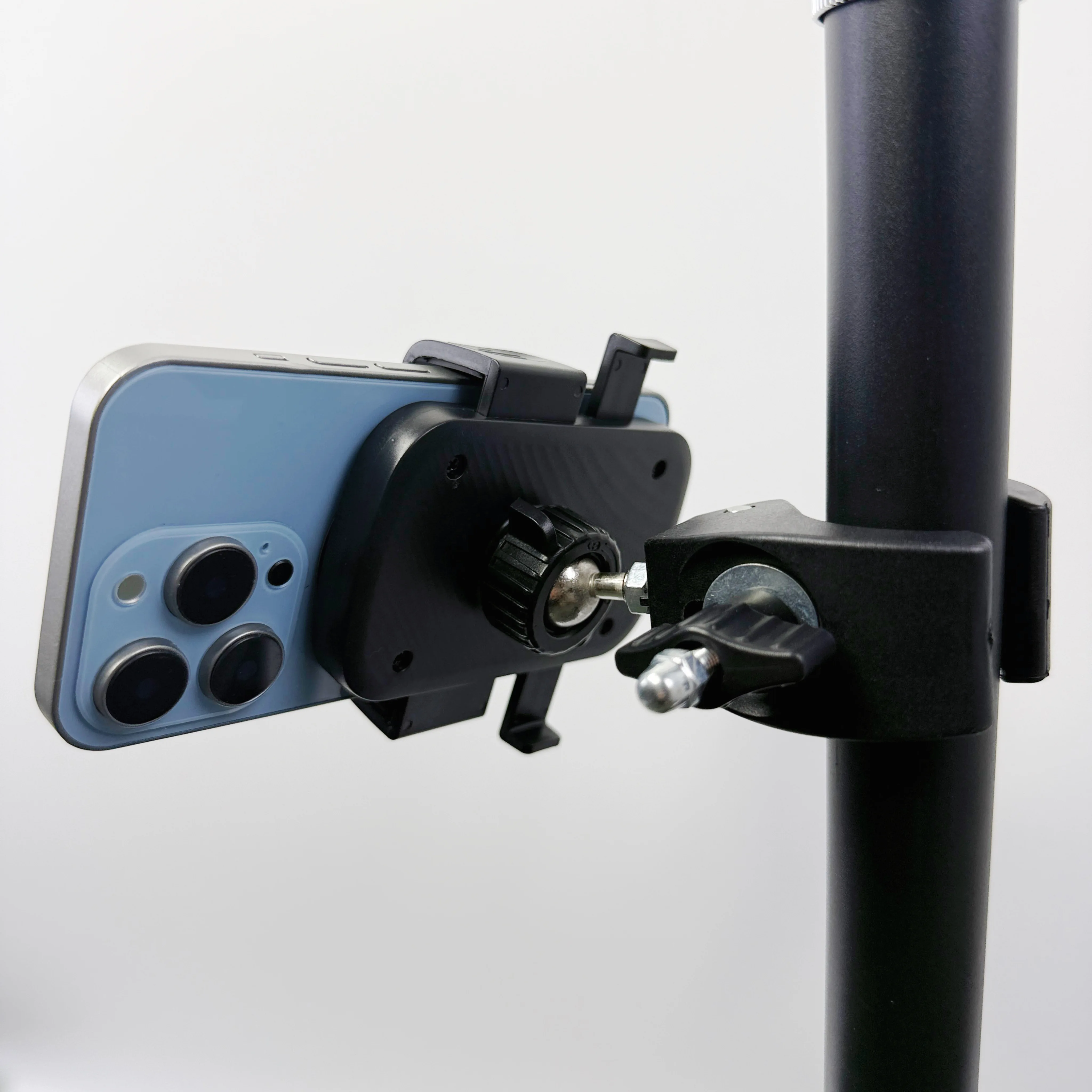 

Universal Clamp for round Tube with Ball Head Adjustment Angle Mobile Phone And Tablet Fixed Clamp for Stable Support