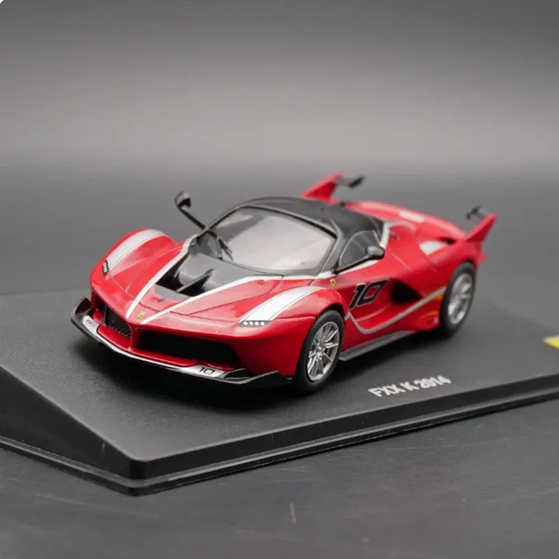 

Diecast IXO 1: 43 Scale FXX K 2014 Supercar Alloy Car Model Classics Adult Souvenir Gift Static Display