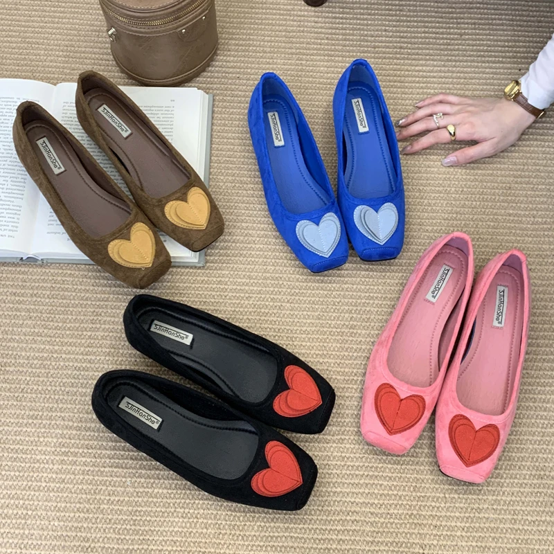 

SUOJIALUN 2025 Autumn Women Flat Shoes Fashion Low Heart Shallow Slip On Single Shoes Low Wedge Heel Outdoor Dress Ballet Shoes