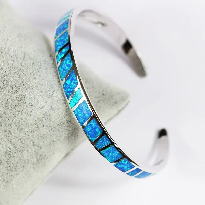 Blaues Opal-Manschettenarmband für Damen, silberfarbenes Statement-Armreif, stapelbarer Boho-Schmuck als Geschenk für Mädchen und Frauen – Detail 17