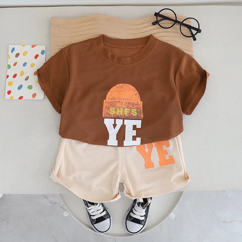 

2024 Designer Baby Boy 18 Months Old Summer Clothes for Kids Hat Letter Printed Short Sleeve T-shirts + Shorts Boys Outfits Set