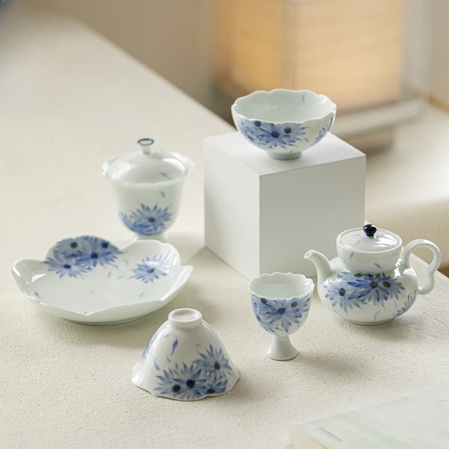 Guofeng Hand-painted Jade Mud Sunflower Heart Yang Muqing Flower Tea Set Collection Household Kung Fu Teapot Cover Bowl Teacup