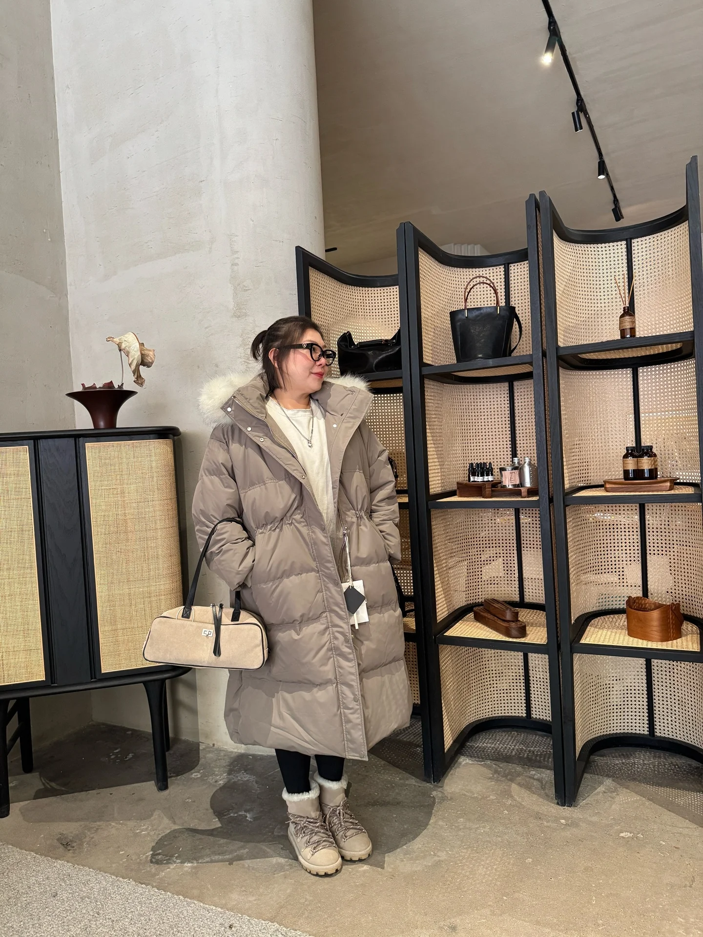 

Женская удлиненная пуховая куртка Rose Sister больших размеров с капюшоном, меховым воротником и длинными рукавами, теплая, осенне-зимняя, в корейском стиле