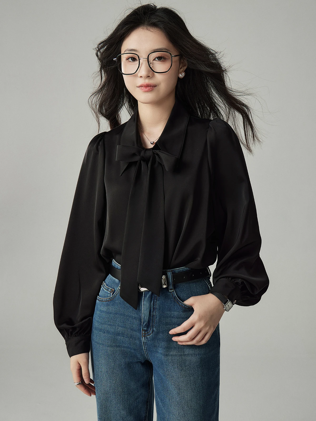 

Detachable Bow Tie Shirt Black Satin Long Sleeve Women's Spring Autumn Professional Commuting Shirt Comfortable Breathable