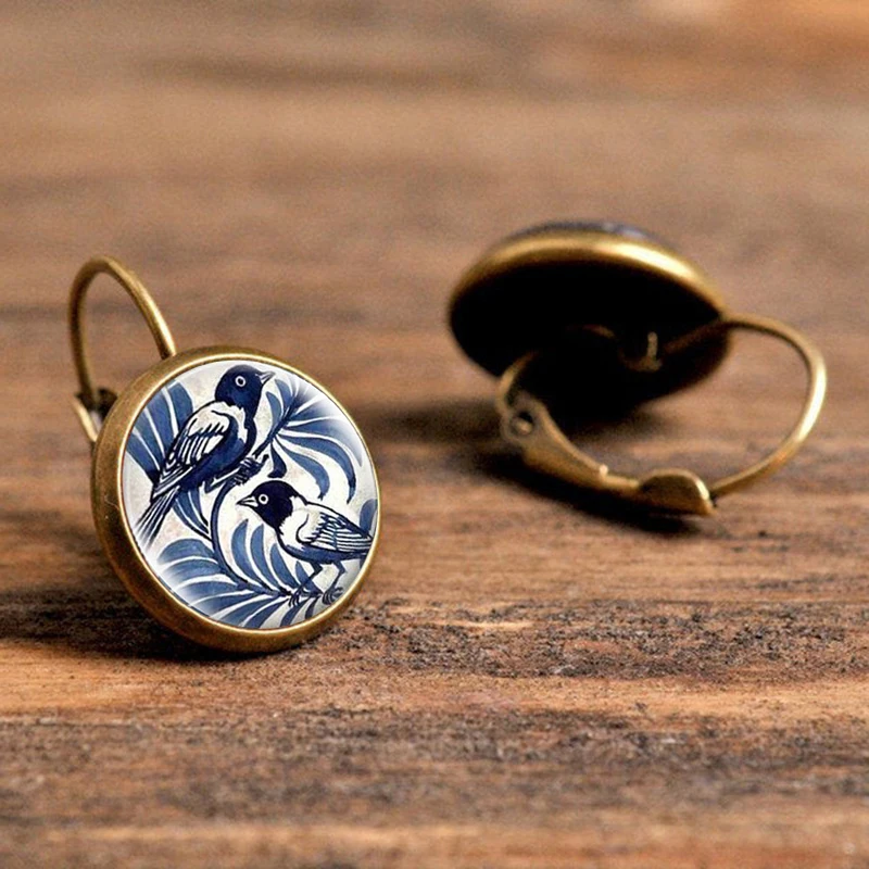 Vintage Blue Magpie Bird Earrings Retro Round Antique Bronze Glass Dome Earrings For Women