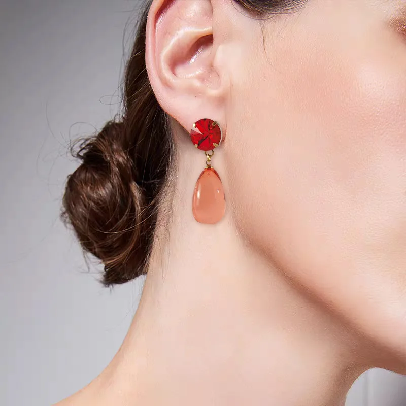 

Fashionable new summer light color teardrop pendant earrings festive holiday earring or girls