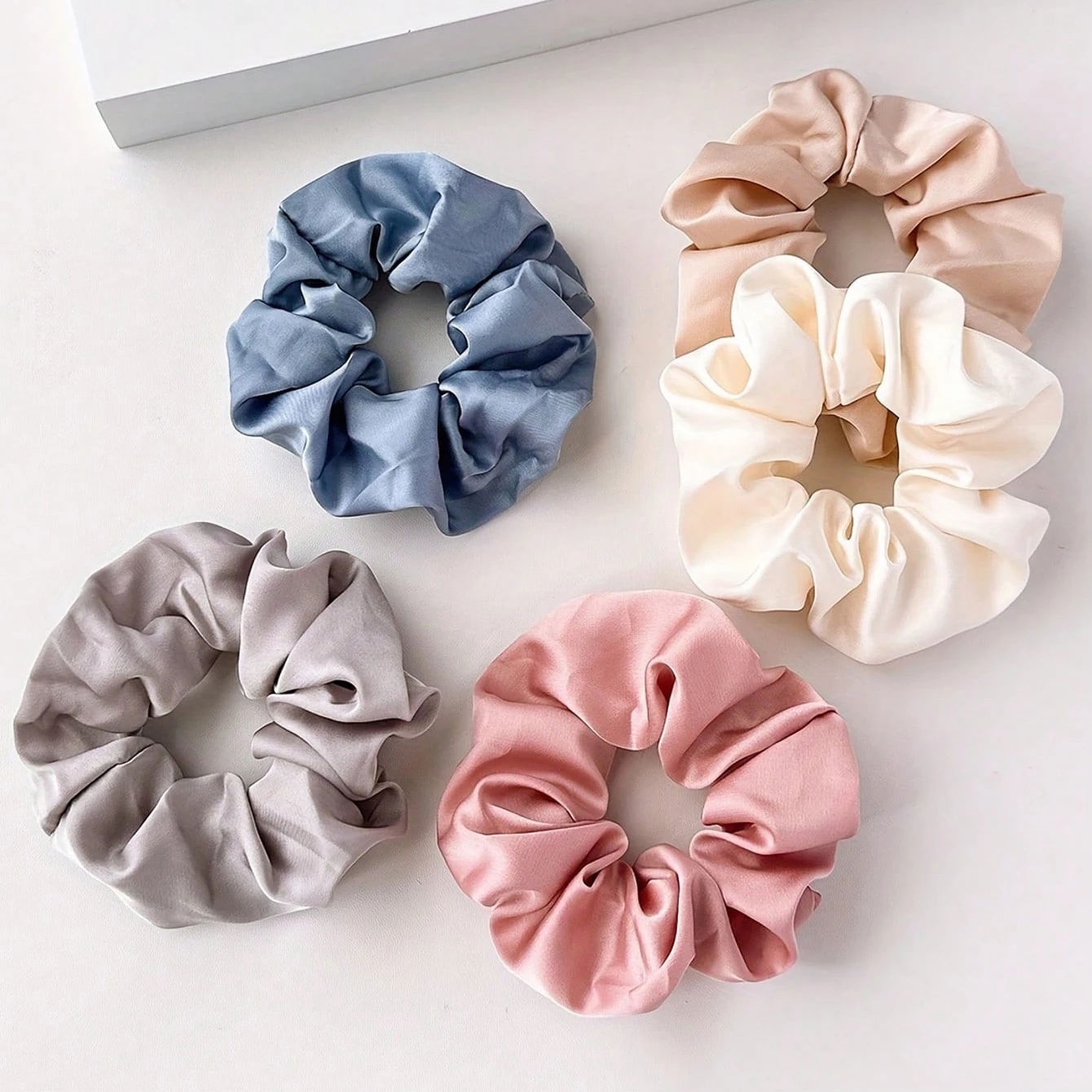 

5Pcs Classic Blue Pink Grey Premium Sensation Pig Large Intestine Hair Circle Meatballs Scalp Tendons Female Tie Head Rope