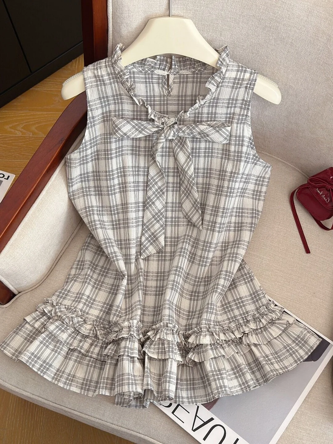 

Korean Plaid Knot No Sleeve Shirt Women's Summer New Style Slimming Wood Grain Top Fashionable Loose Fit