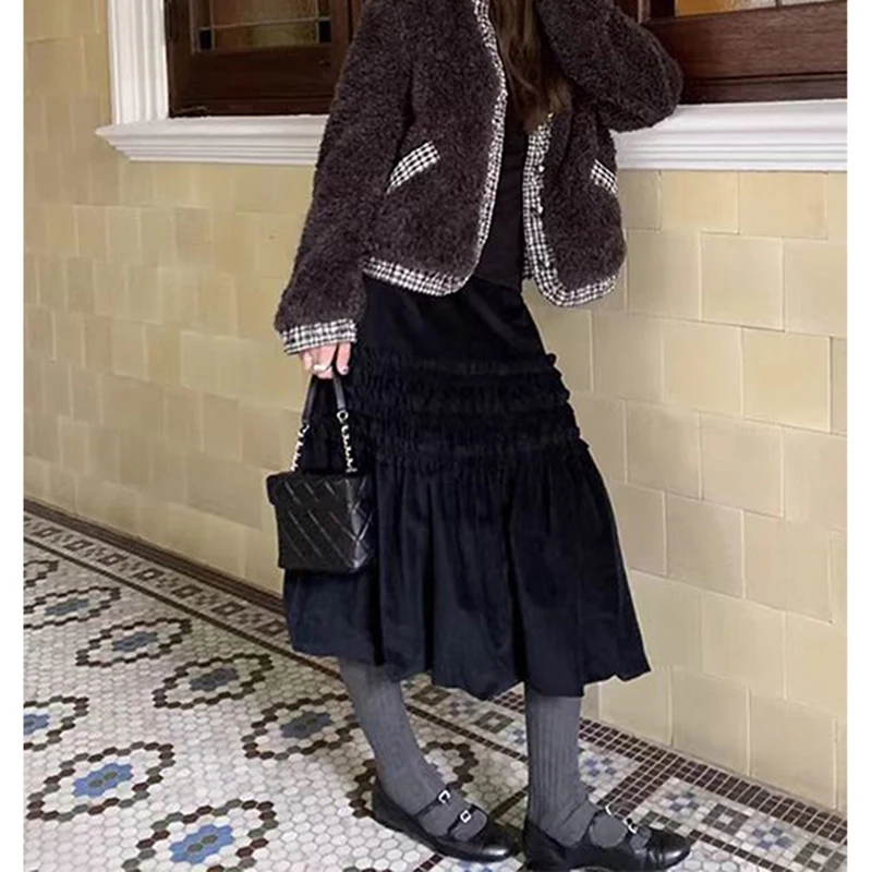 

Vintage Black Velvet Midi Skirt Women Harajuku Ruffles Patchwork Pleated Skirts Winter Korean High Waist Design Bud Faldas New
